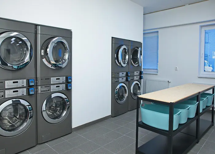 Hostel Optimum Devinska *